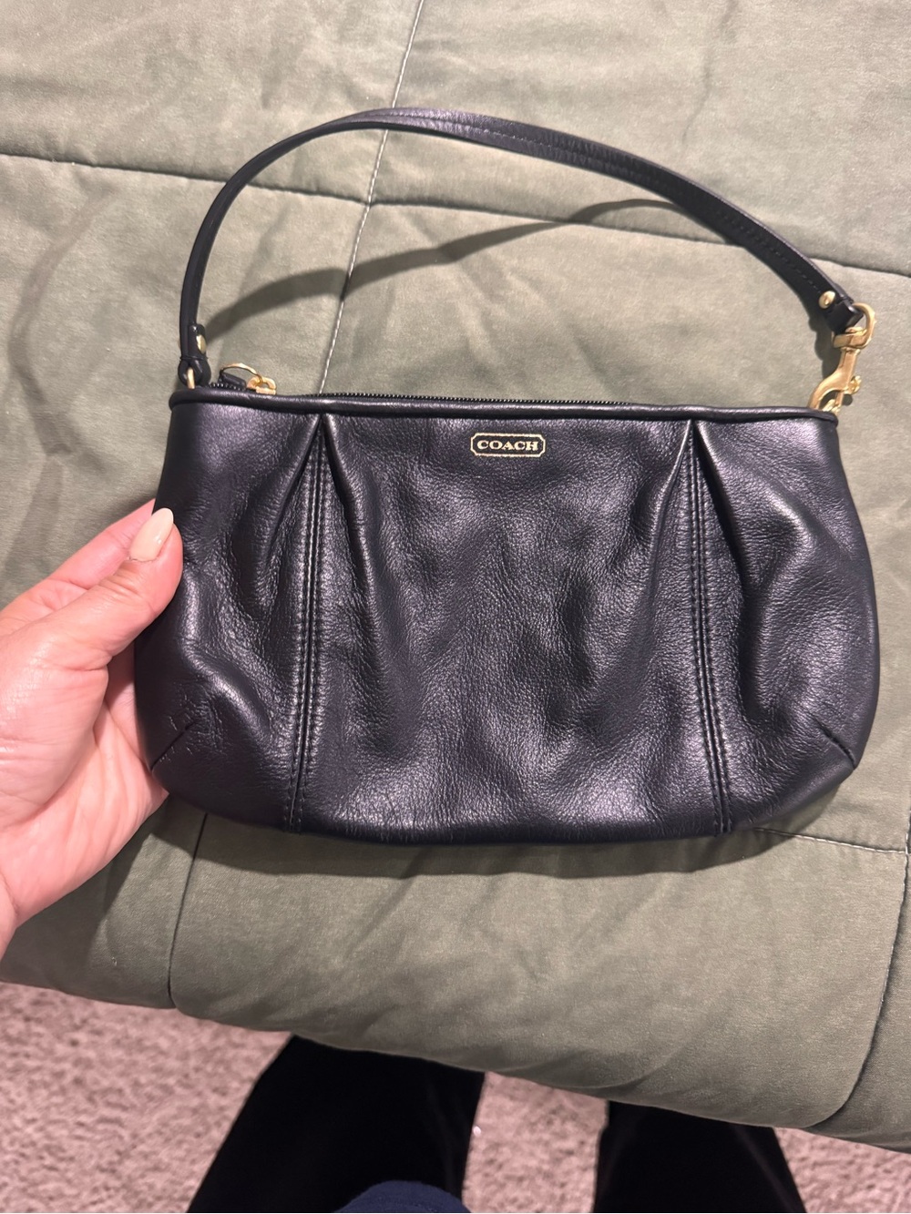COACH Black Leather Pleated Wristlet Shoulder Bag with Gold Hardware